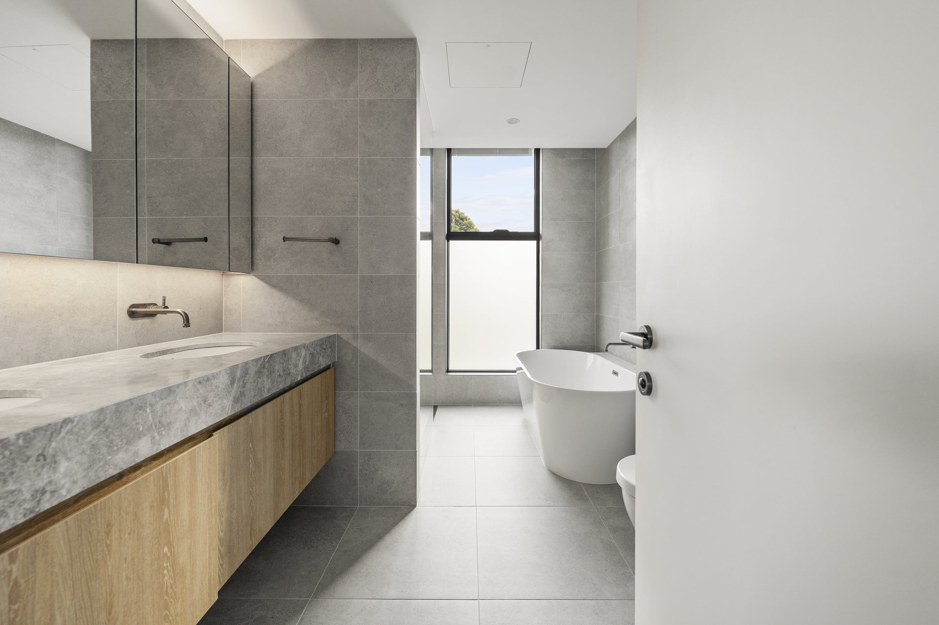 Residential tiling detail at 1 Garden Street